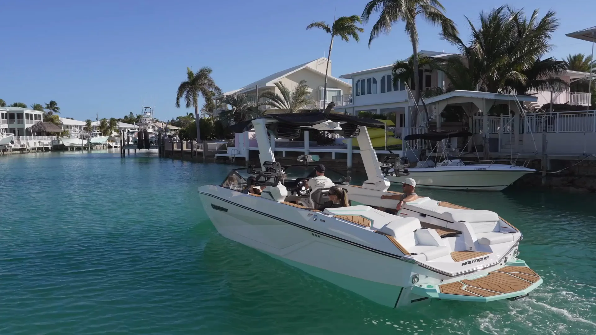 Cruising the coast aboard a Nautique