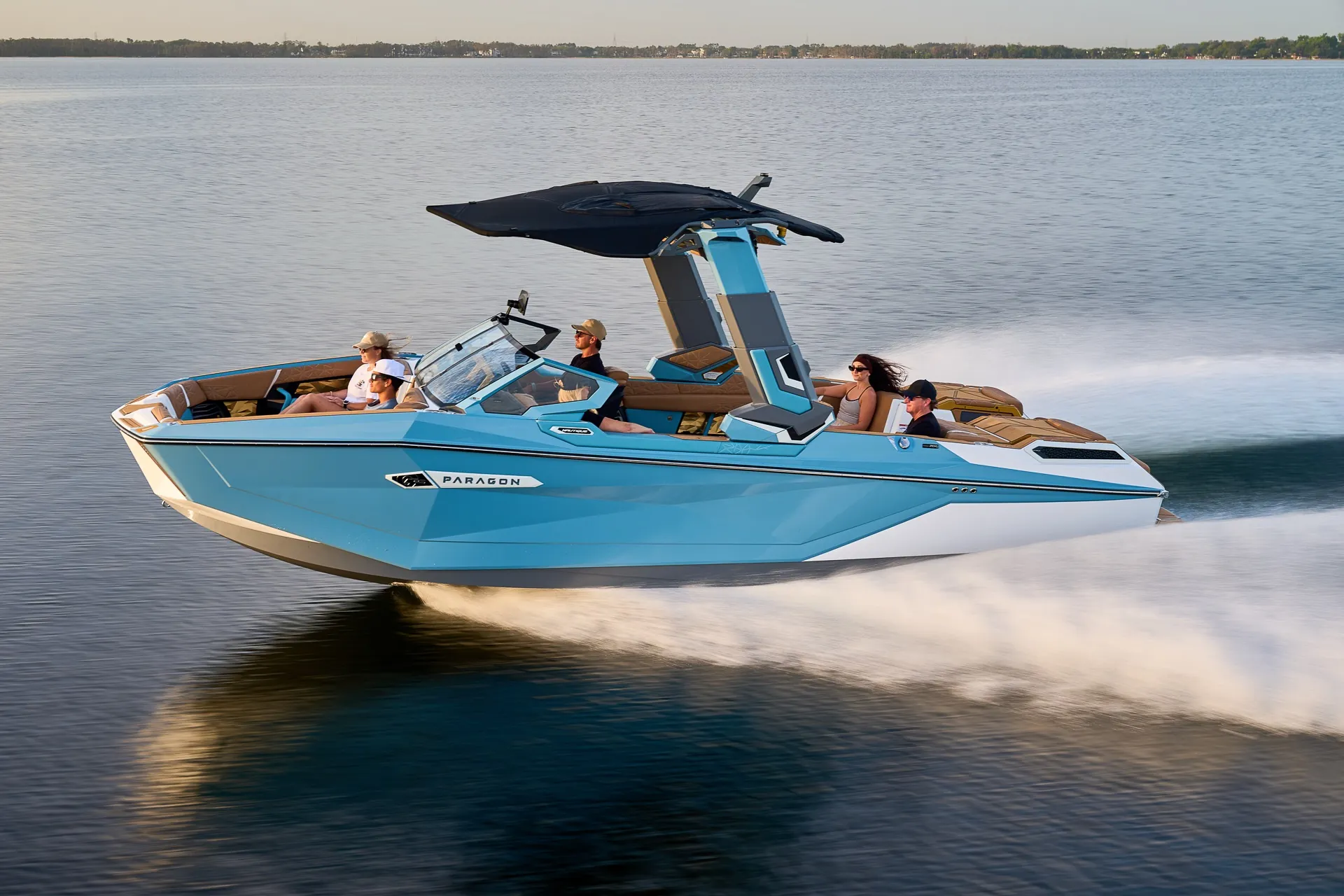 Super Air Nautique G25 Paragon on the water