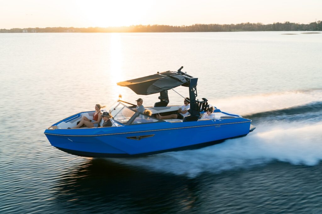 2023_Super_Air_Nautique_S23_003